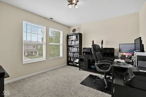 6107 W Brickell Lane Mccordsville IN 46055