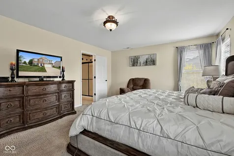 6107 W Brickell Lane Mccordsville IN 46055