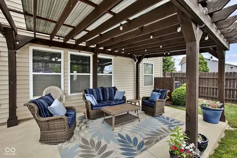 6107 W Brickell Lane Mccordsville IN 46055