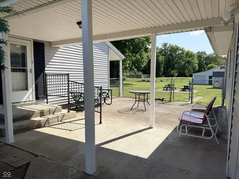 3205 S 150 W Columbus IN 47201