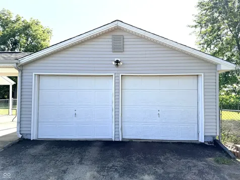 3205 S 150 W Columbus IN 47201