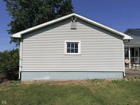 3205 S 150 W Columbus IN 47201