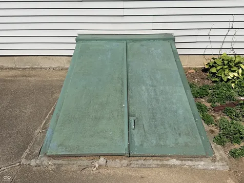3205 S 150 W Columbus IN 47201