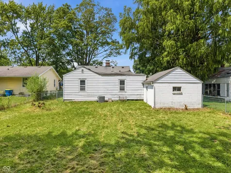 8225 E 47th Street Indianapolis IN 46226