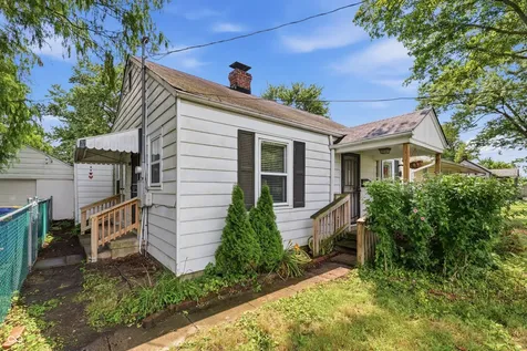 8225 E 47th Street Indianapolis IN 46226
