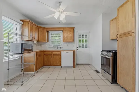 8225 E 47th Street Indianapolis IN 46226
