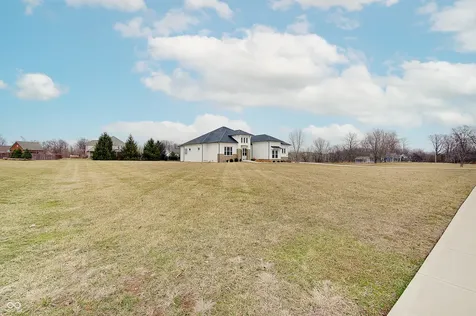 4190 E County Road 100 S Avon IN 46123