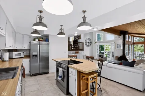 5830 Elderberry Road Noblesville IN 46062