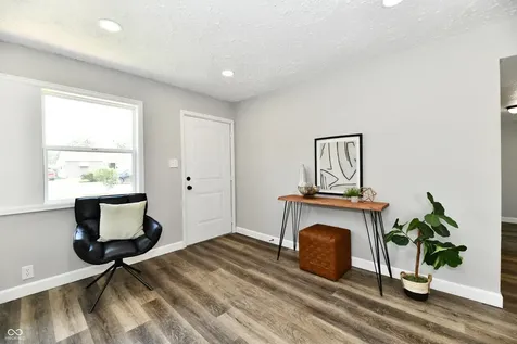 2828 Baltimore Avenue Indianapolis IN 46218