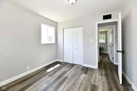 2828 Baltimore Avenue Indianapolis IN 46218
