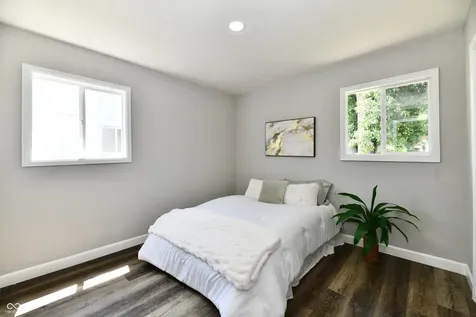 2828 Baltimore Avenue Indianapolis IN 46218