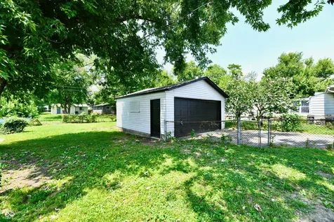 2828 Baltimore Avenue Indianapolis IN 46218