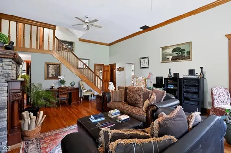 1022 E 600 S Franklin IN 46131