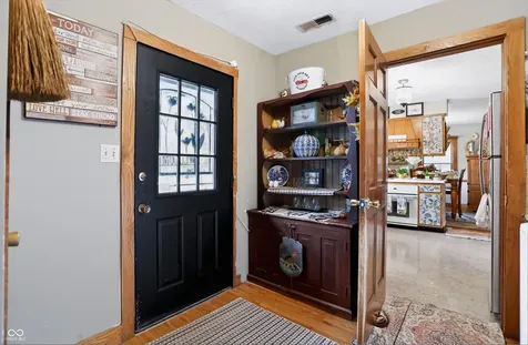 1022 E 600 S Franklin IN 46131