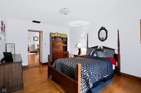 1022 E 600 S Franklin IN 46131