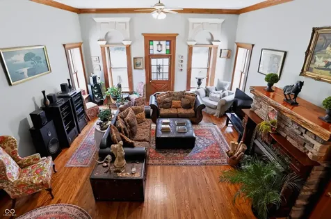 1022 E 600 S Franklin IN 46131