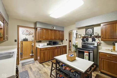6620 Milhouse Road Indianapolis IN 46221