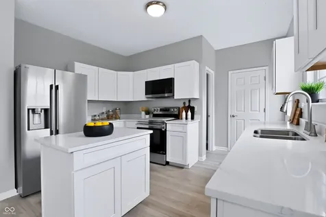 14533 Baldwin Ln Lane Carmel IN 46032