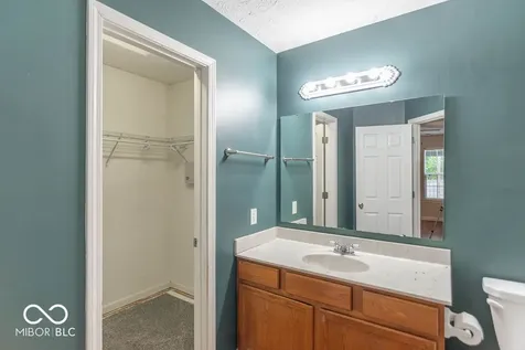 5805 Decatur Ridge Drive Indianapolis IN 46221