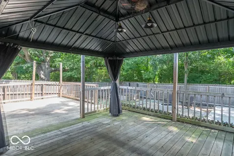 5805 Decatur Ridge Drive Indianapolis IN 46221