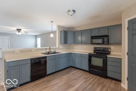 5805 Decatur Ridge Drive Indianapolis IN 46221