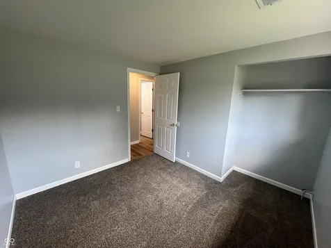 1949 Shenandoah Place Indianapolis IN 46229