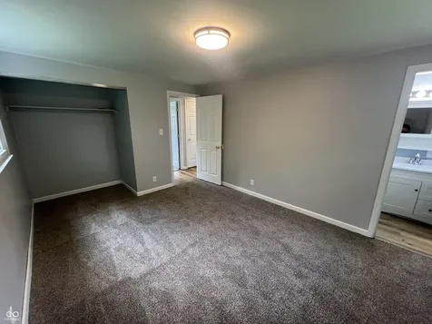 1949 Shenandoah Place Indianapolis IN 46229