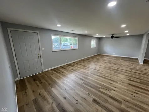 1949 Shenandoah Place Indianapolis IN 46229