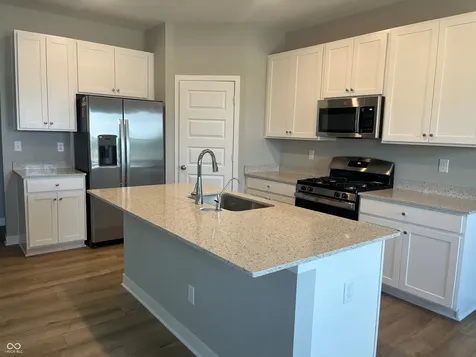 2045 W 171st Street Westfield IN 46074