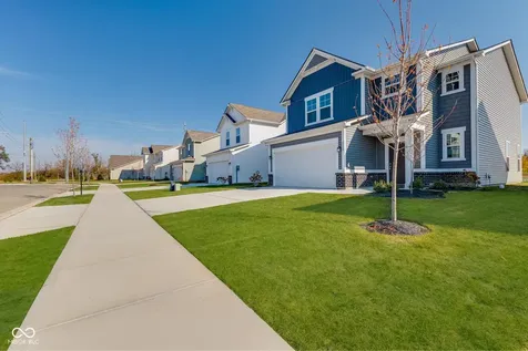 1988 Oak Terrace Drive Shelbyville IN 46176