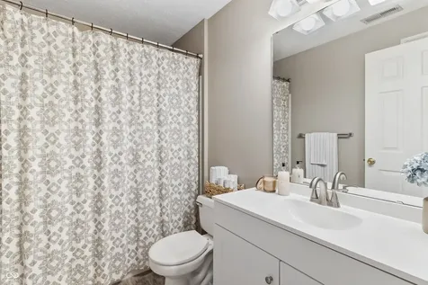 931 Wickham Court Carmel IN 46032