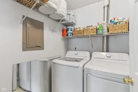 931 Wickham Court Carmel IN 46032