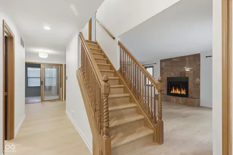 7921 Lincoln Boulevard Indianapolis IN 46240