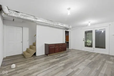 7921 Lincoln Boulevard Indianapolis IN 46240