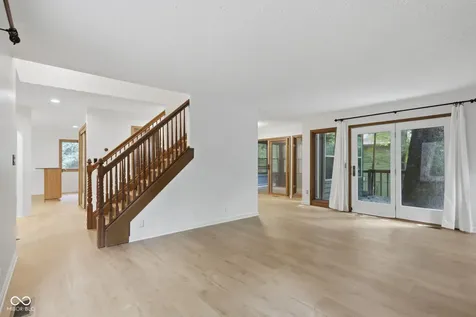 7921 Lincoln Boulevard Indianapolis IN 46240