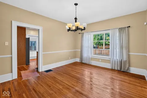 905 Maple Terre Haute IN 47804