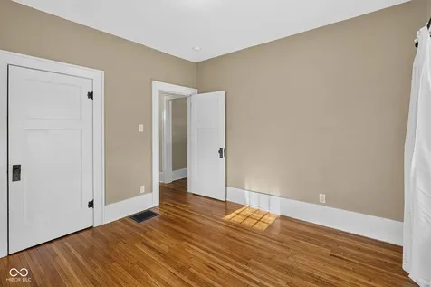 905 Maple Terre Haute IN 47804