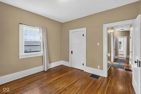 905 Maple Terre Haute IN 47804