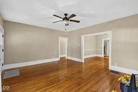 905 Maple Terre Haute IN 47804