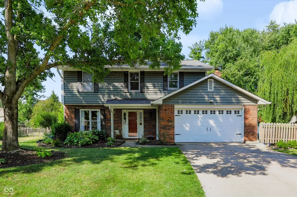 60 Waterford Court Zionsville IN 46077