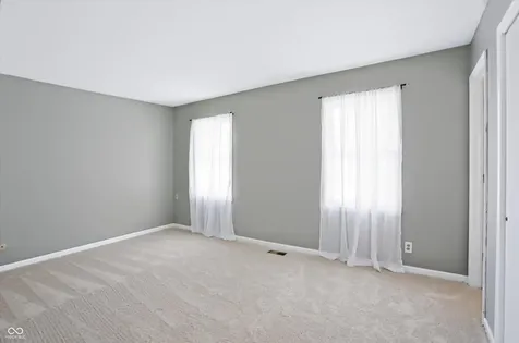 60 Waterford Court Zionsville IN 46077