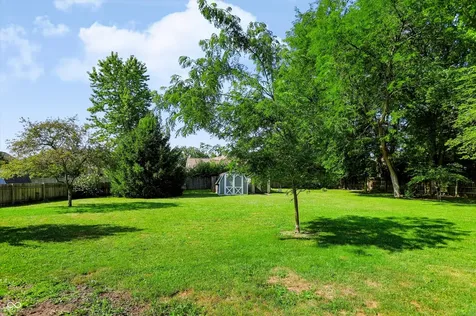 60 Waterford Court Zionsville IN 46077
