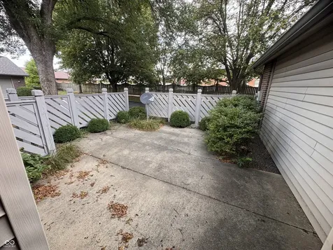 1802 27th Street Columbus IN 47201