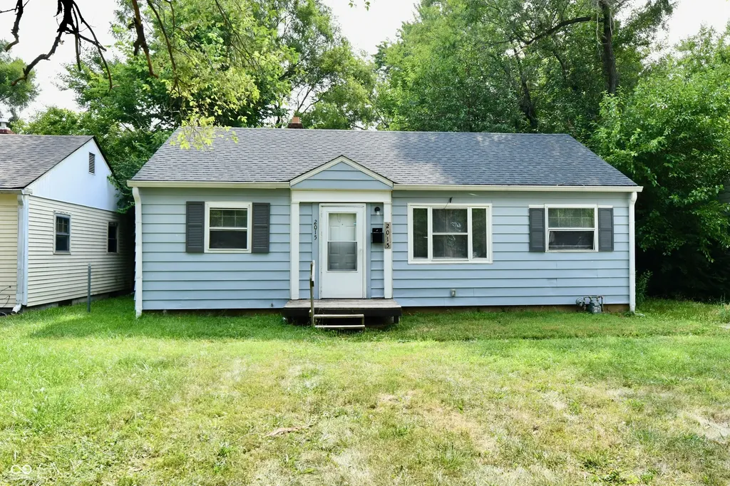 2015 Medford Avenue Indianapolis IN 46222