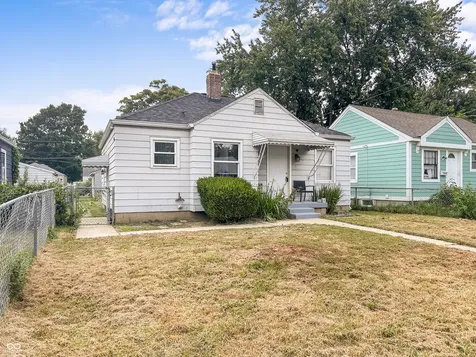 2030 N Linwood Avenue Indianapolis IN 46218