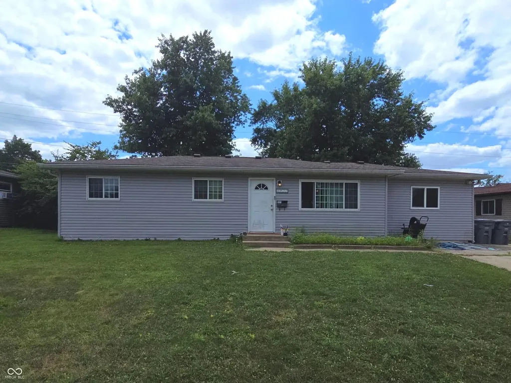 4825 Hyperion Court Indianapolis IN 46203
