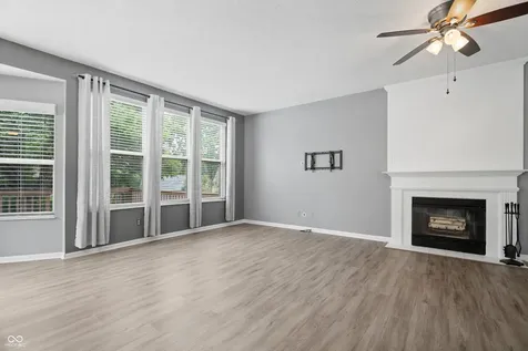 8702 Buffett Parkway Fishers IN 46038
