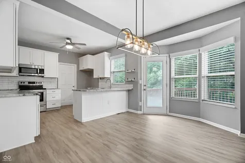 8702 Buffett Parkway Fishers IN 46038