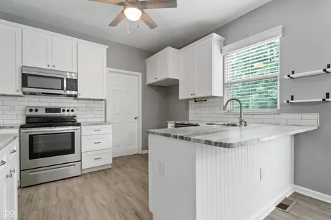 8702 Buffett Parkway Fishers IN 46038