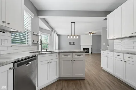 8702 Buffett Parkway Fishers IN 46038